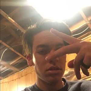 Meet your Posher, Jadenjaden IG: jaden.g.price😉